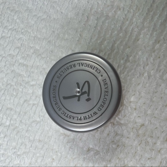 🔥Pick 5 for $25🔥 It Cosmetics Anti-Aging Moisturizer mini - Picture 4 of 5